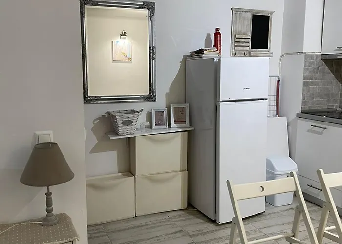 公寓 Vas.olgas 101b By Agora Flats